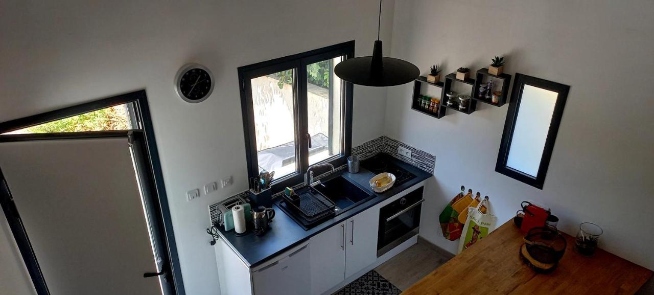 Charmant Logement Avec Terrasse Salinelles Exterior photo